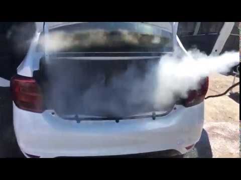  
-ما هو غسيل السيارات بالبخار؟

غسيل السيارات بالبخار هو طريقة لتنظيف السيارة باستخدام بخار الماء. يتم تسخين الماء إلى درجات حرارة مرتفعة لتوليد بخار يعمل على إزالة الأوساخ والشوائب من هيكل السيارة ومن الداخل.

-ما هي فوائد غسيل السيارات بالبخار؟

تتضمن فوائد غسيل السيارات بالبخار إزالة الأوساخ بشكل فعال دون الحاجة لاستخدام كميات كبيرة من المياه، بالإضافة إلى كونه صديقاً للبيئة، حيث لا يتطلب مواد كيميائية قاسية. كما يساعد البخار في تطهير الأسطح وقتل البكتيريا.

-كيف يتم غسيل السيارات بالبخار؟

يتم استخدام جهاز بخار خاص يقوم بتوليد بخار الماء، ويتم توجيه هذا البخار إلى أجزاء السيارة المختلفة، مما يساعد في إزالة الأوساخ عن السطح الخارجي والمناطق الداخلية.